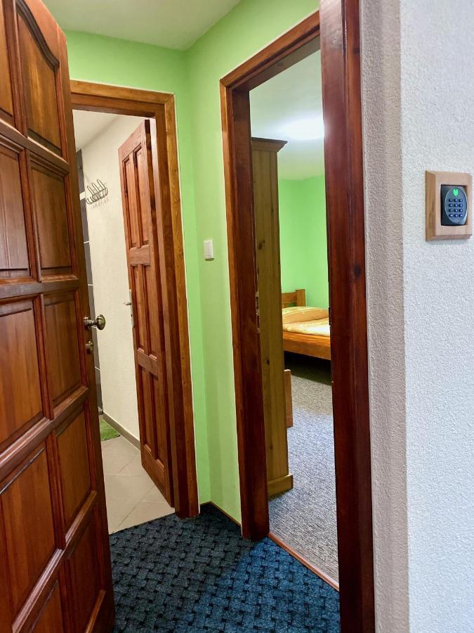 Ubytování Smrk Nove Mesto pod Smrkem Esterno foto
