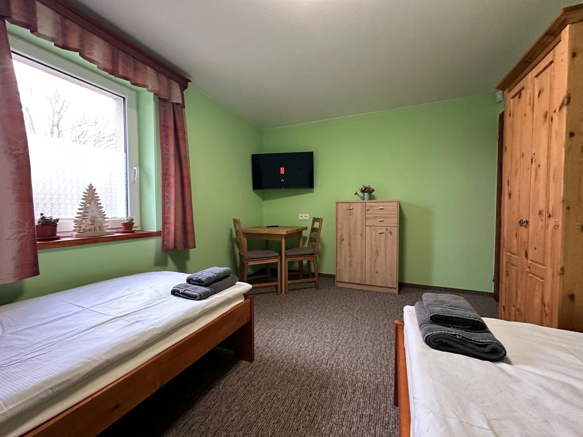 Ubytování Smrk Nove Mesto pod Smrkem Esterno foto